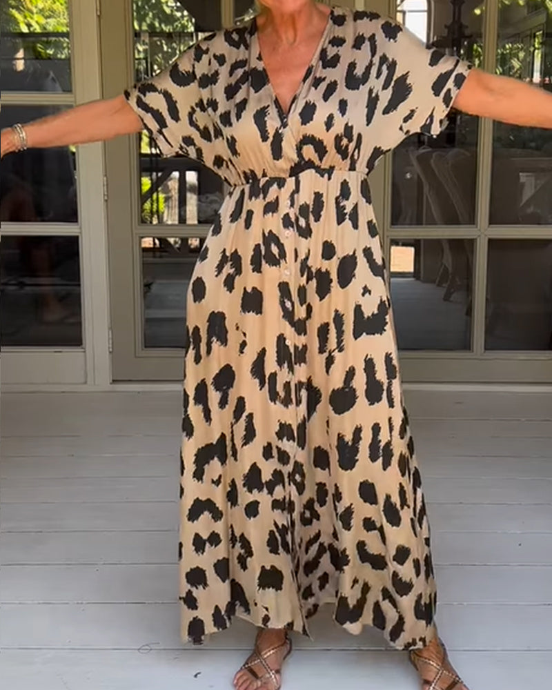 Ruth - Kleid mit Leopardenmuster und zwei Taschen